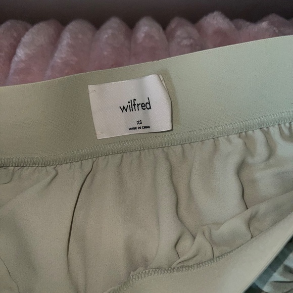 Wilfred Twirl Pleated Skirt in Light Green and Size XS - Picture 2 of 5